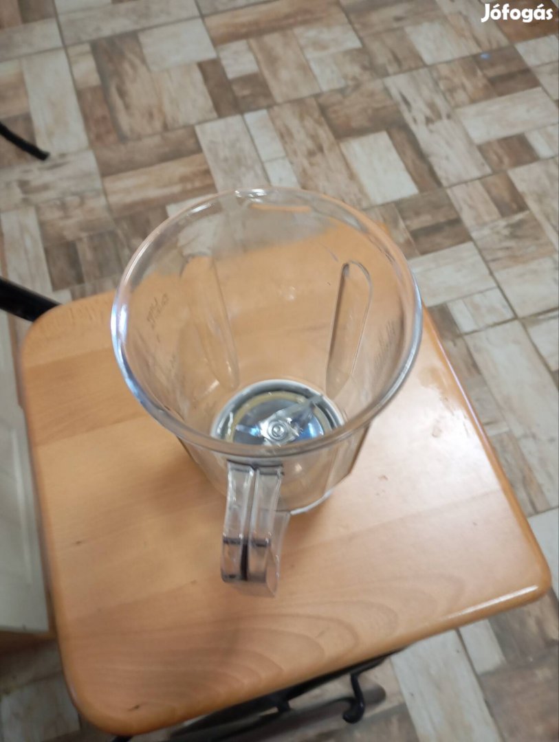 Bosch robotgéphez reszelő korongok egyéb alkatrészek egyben