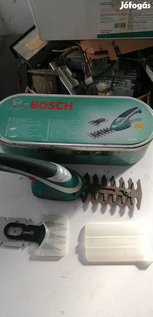 Bosch sövény vágó