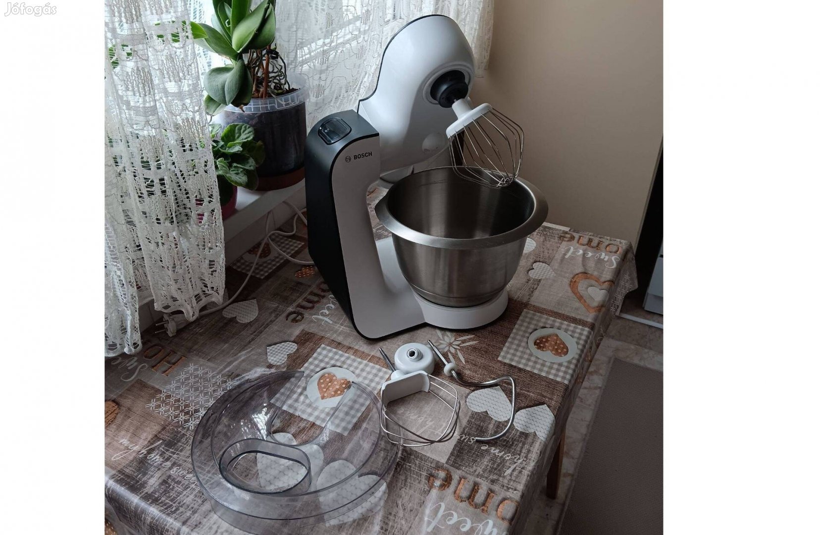 Bosch szép jó konyhai robotgép MUM 5 mixer 700W