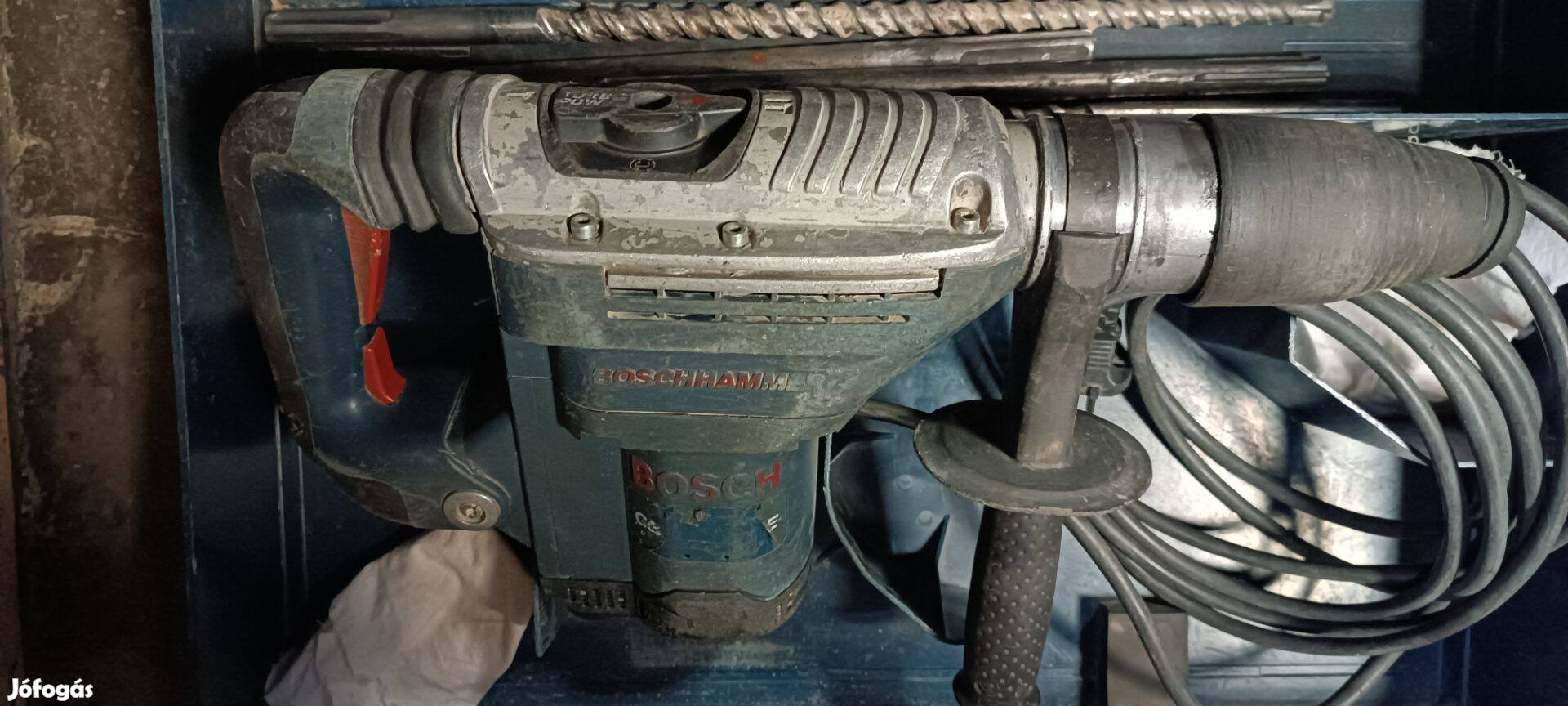 Bosch véső és fúró gép