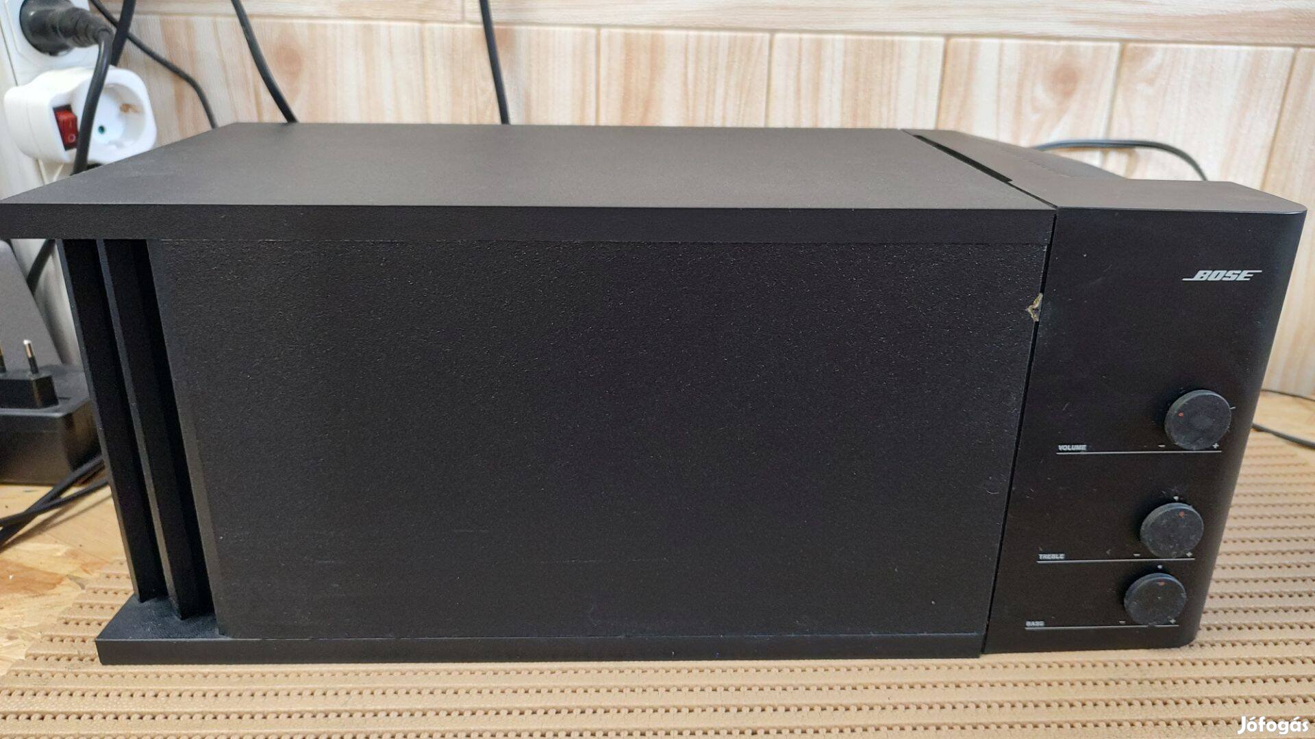 Bose Powered Acoustimass 3 series II aktív mélyláda / subwoofer