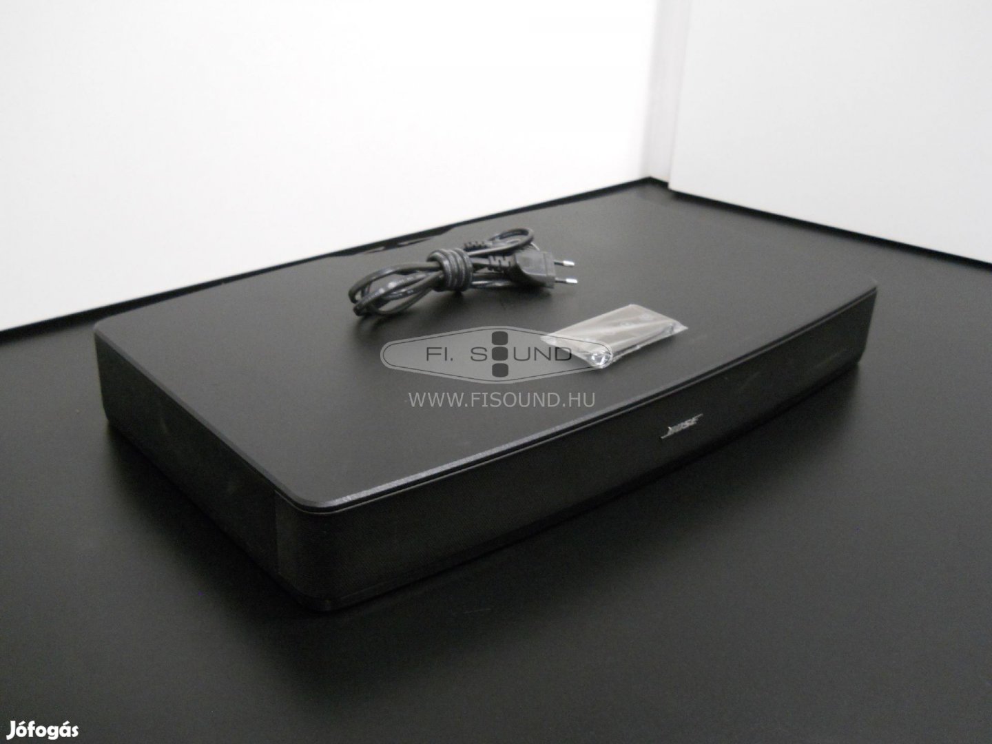 Bose Solo TV (1.) Soundbar ,gyári távirányítóval