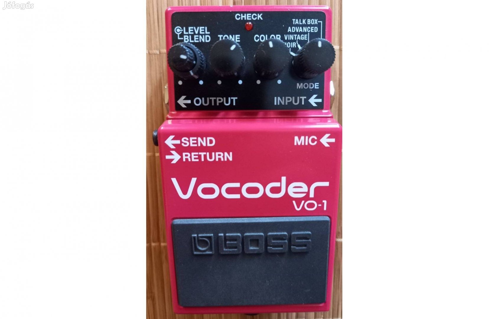 Boss VO-1 - Vocoder - Talk Box - Synth gitárpedál