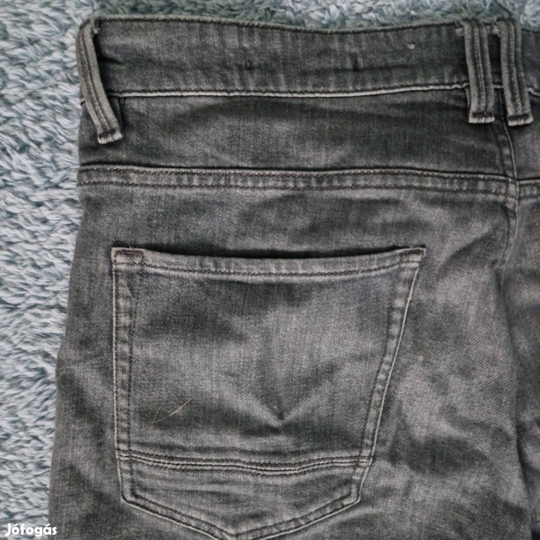 Boss férfi szürke farmernadrág, L méret, egyszer hordotr