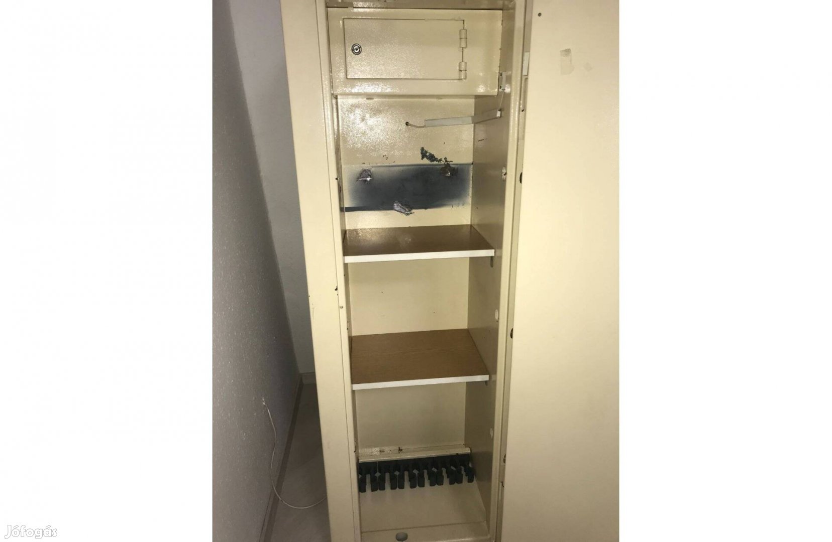 Bovas fegyver és páncélszekrény