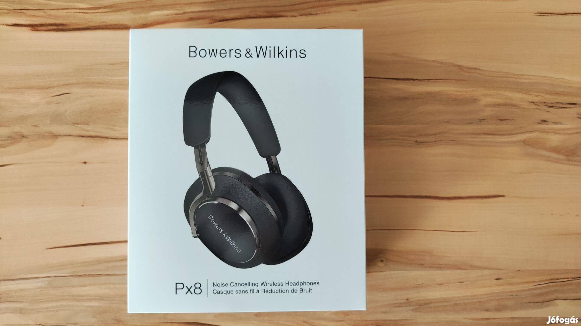 Bowers & Wilkins Px8 új