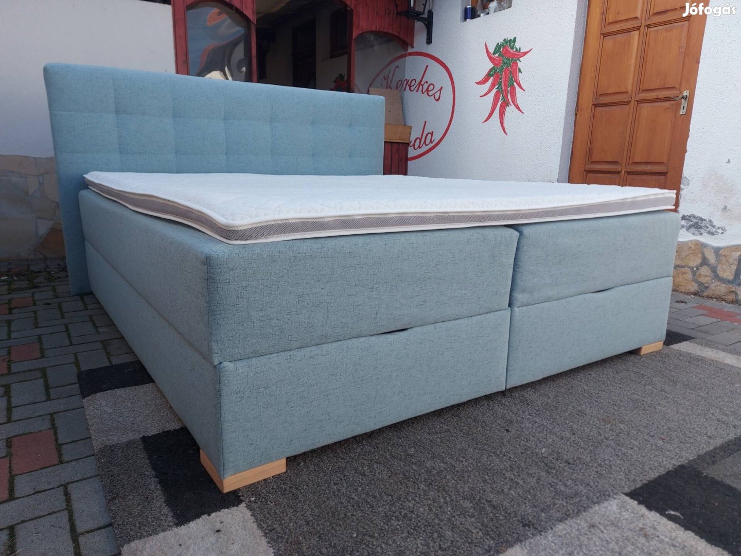 Boxspring franciaágy 180x200 cm szuper állapotú