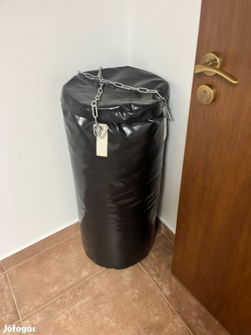 Boxzsák és Boxkesztűk elakó