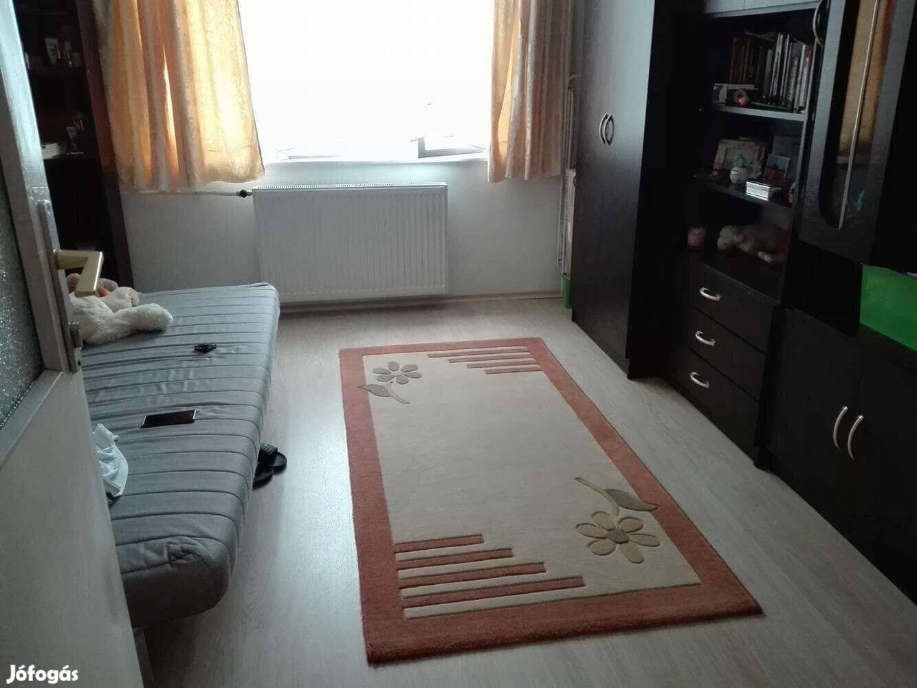 Bp.XIII. Fiastyúk utca eladó garzon