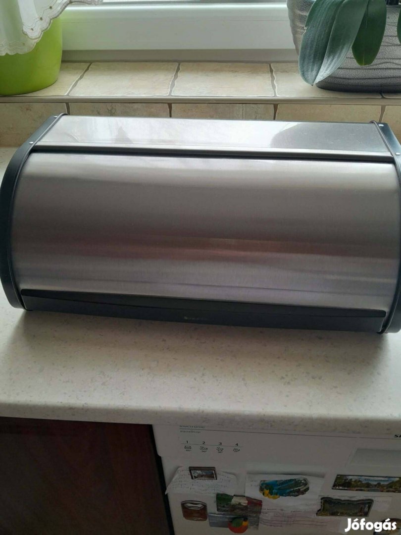 Brabantia kenyértartó