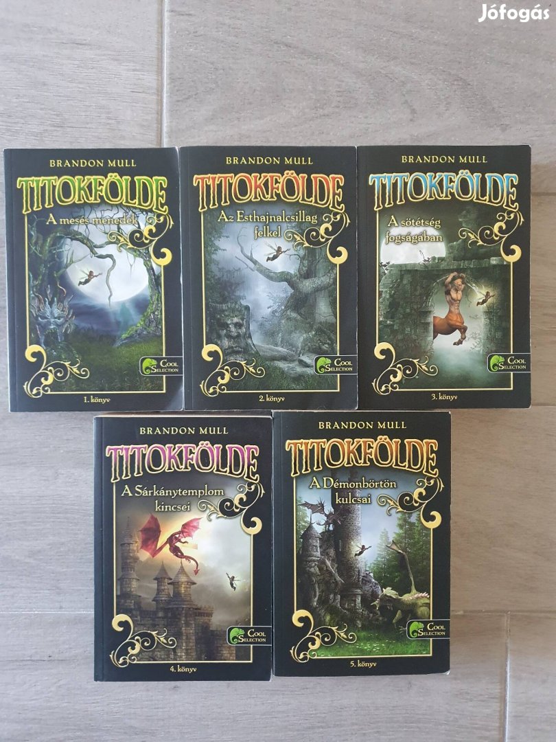 Brandon Mull - Titokfölde teljes sorozat 