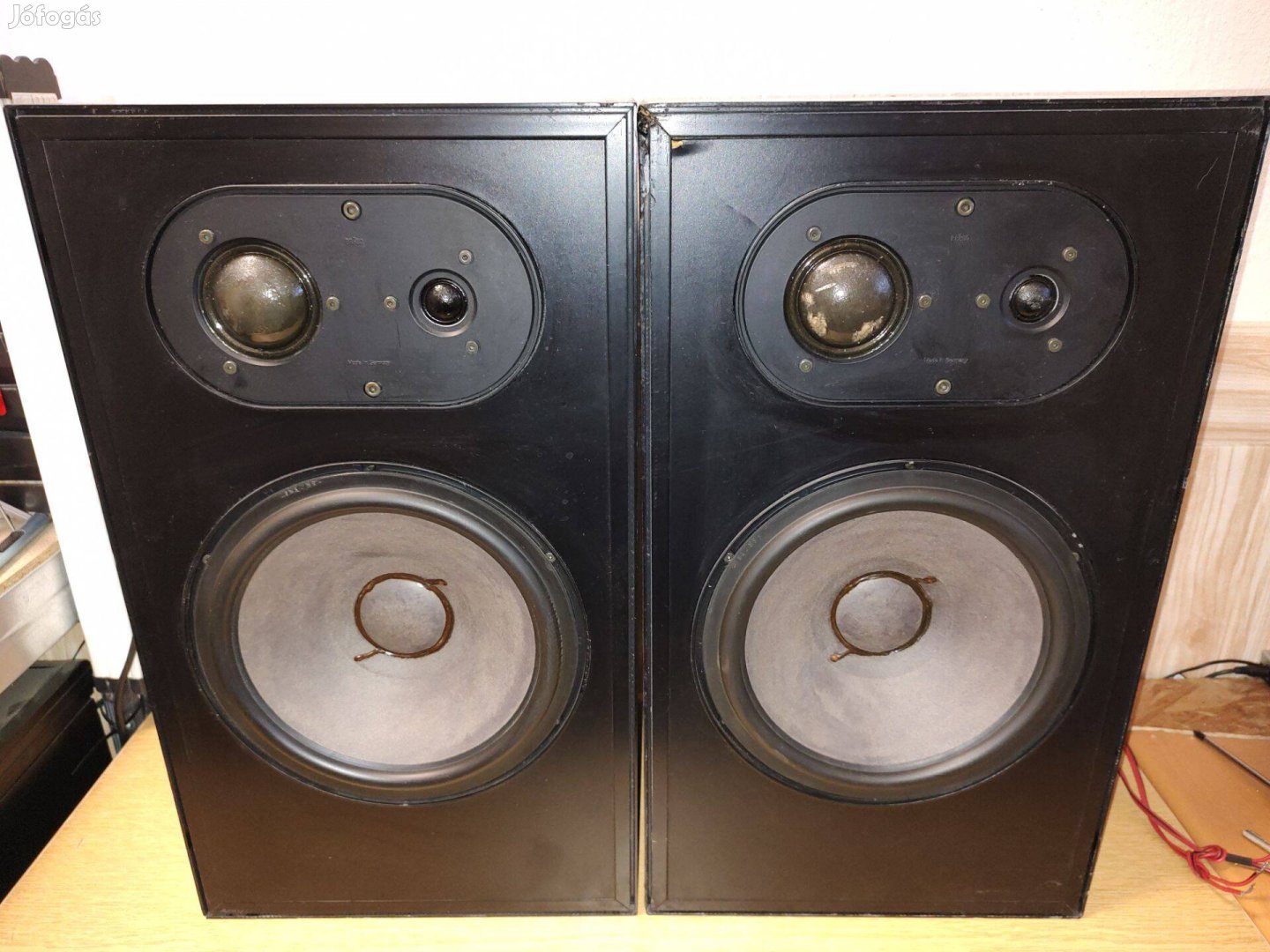 Braun L8100HE hangfal pár ritkaság, hibátlanul szól minden hangszórója