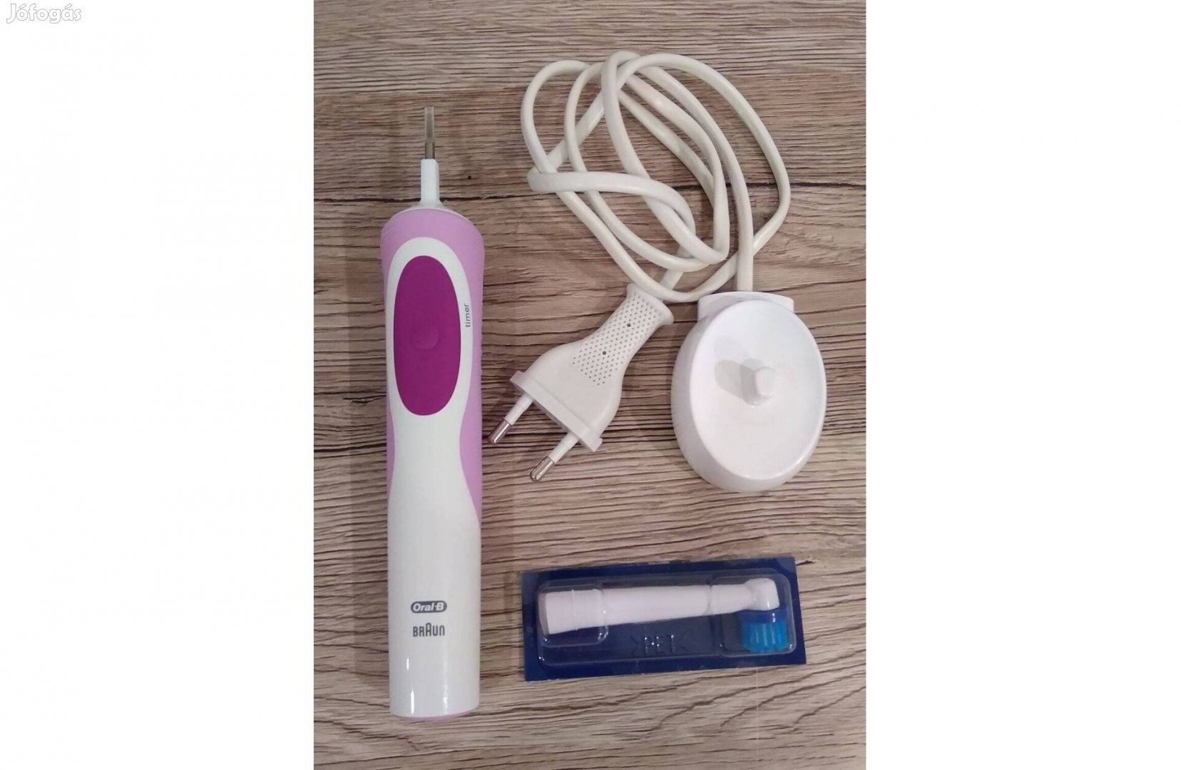 Braun Oral-B lila elektromos fogkefe Oral B 3757 Vitality újszerű