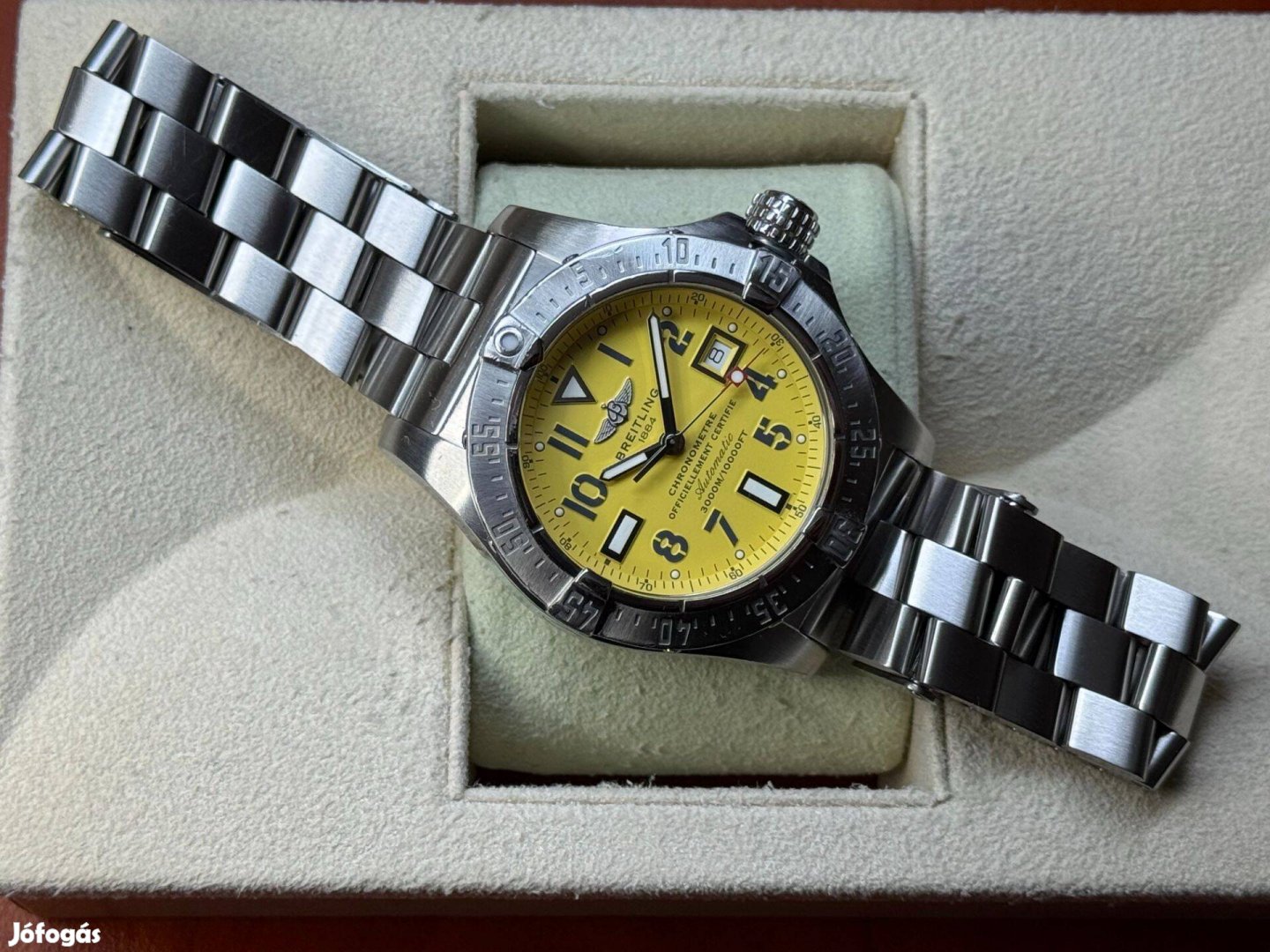Breitling Avenger Seawolf 45 Lgsw