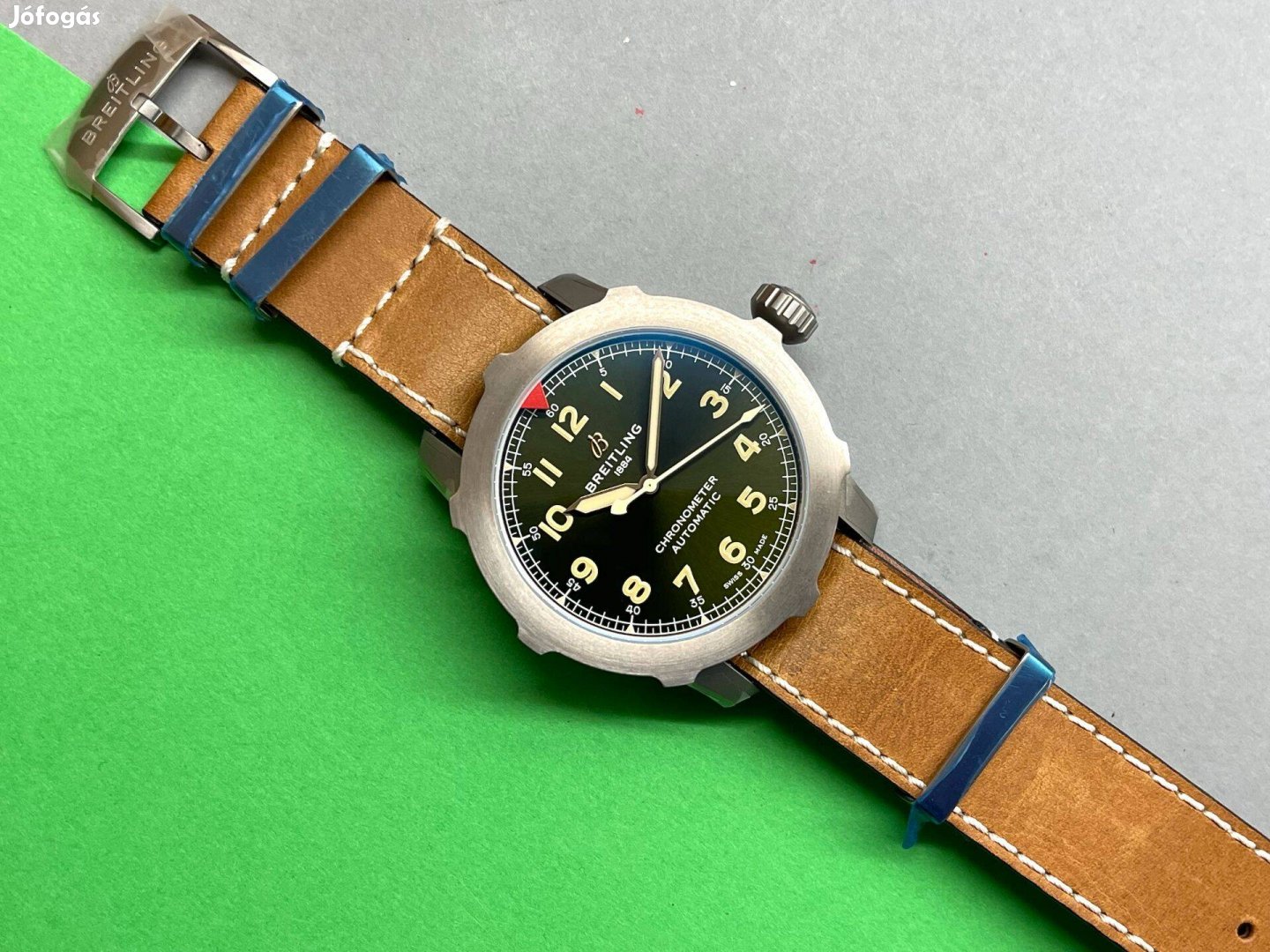 Breitling Aviator Super 8 titán, viseletlen, részben fóliás Lgsw