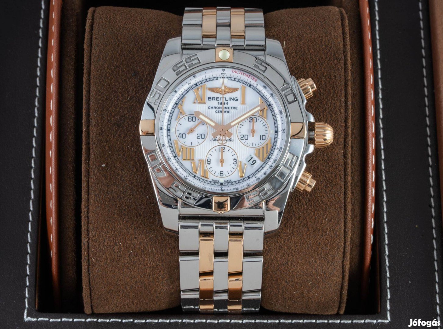 Breitling B01 18K