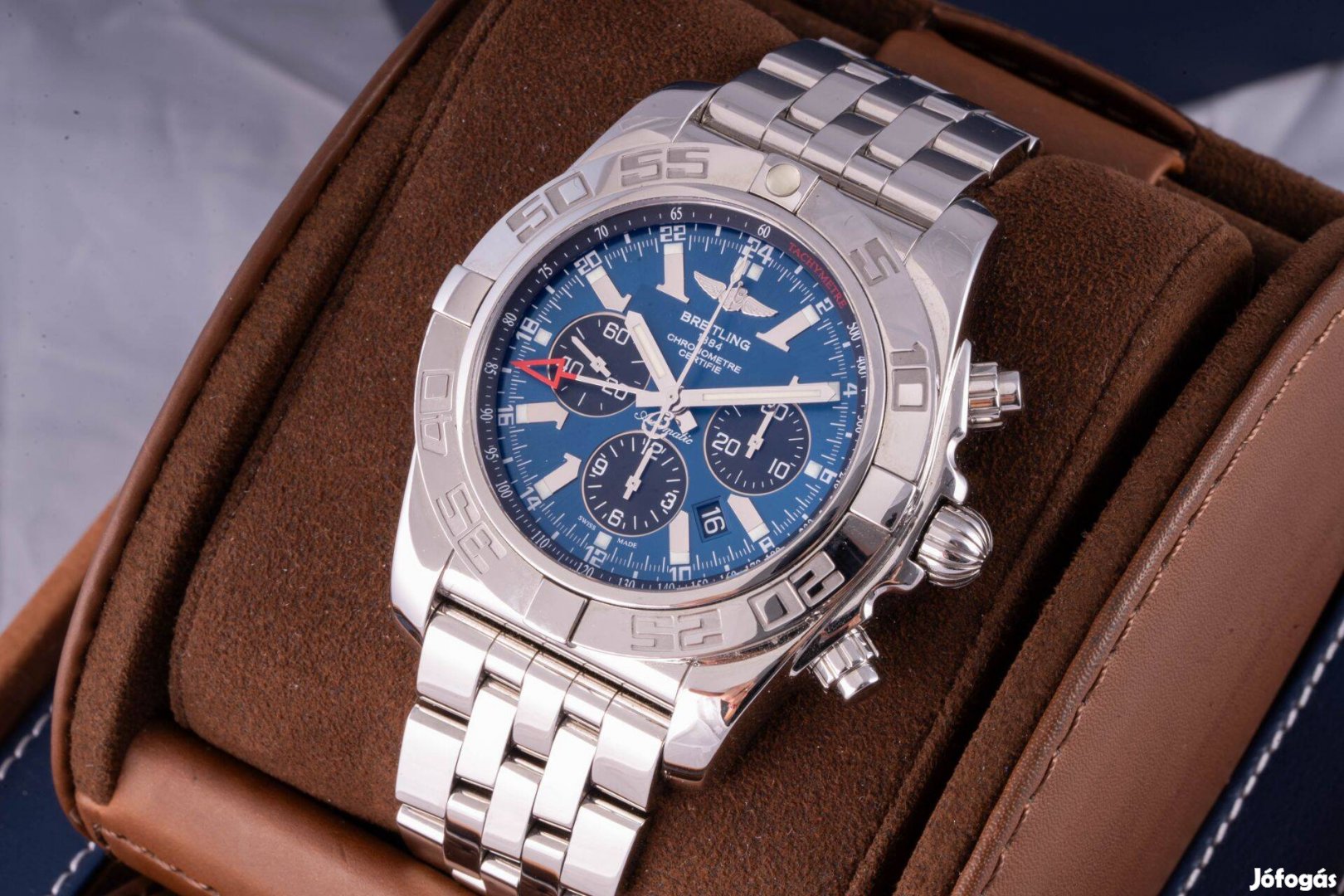 Breitling B04 GMT