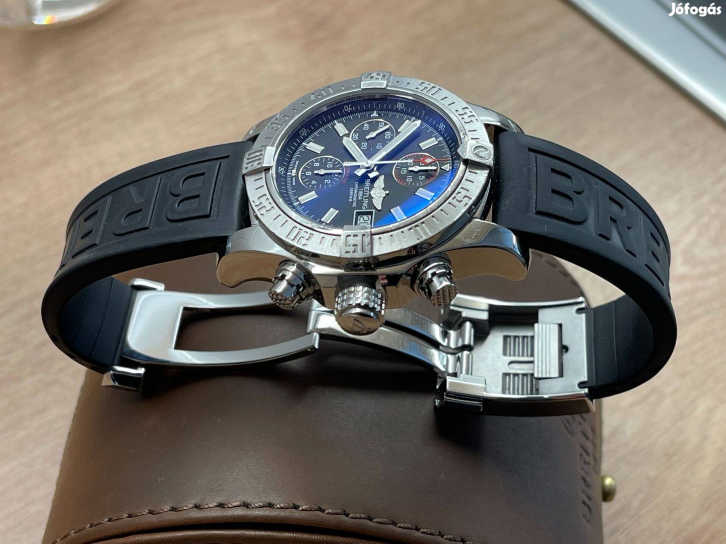 Breitling Chrono Avenger II. 43 Lgsw