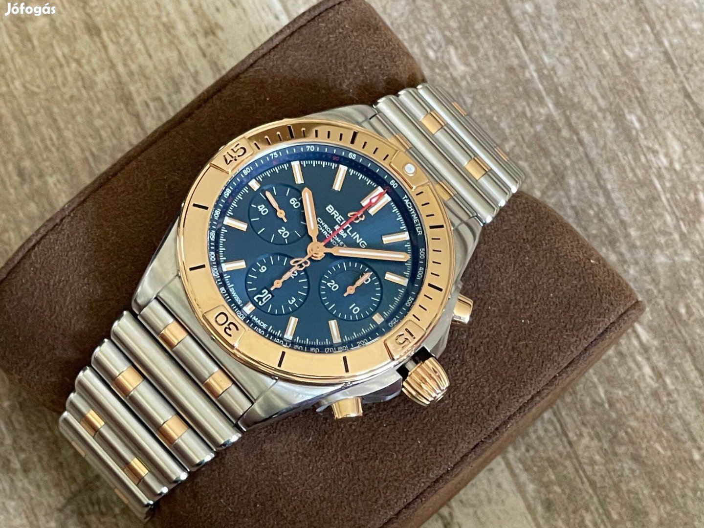 Breitling Chronomat B01 42 arany-acél garanciális Lgsw