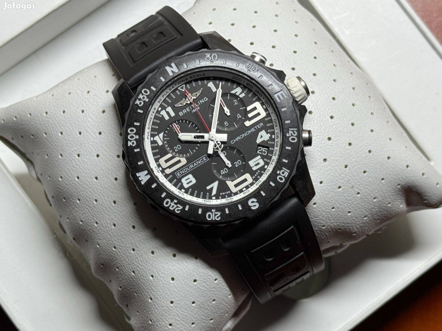 Breitling Endurance Pro 44 Lgsw