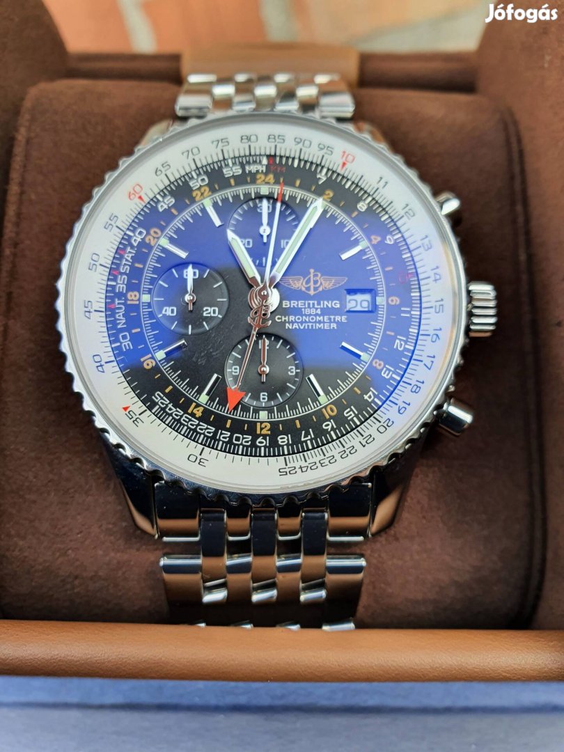 Breitling Navitimer World