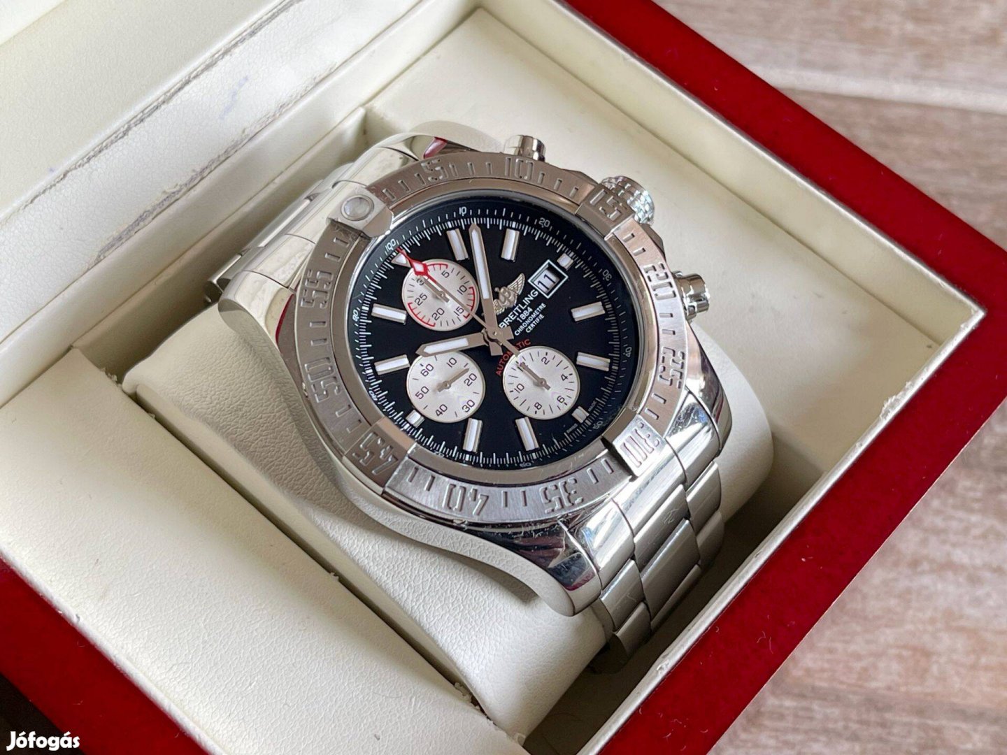 Breitling Super Avenger Chronograph 48 Lgsw