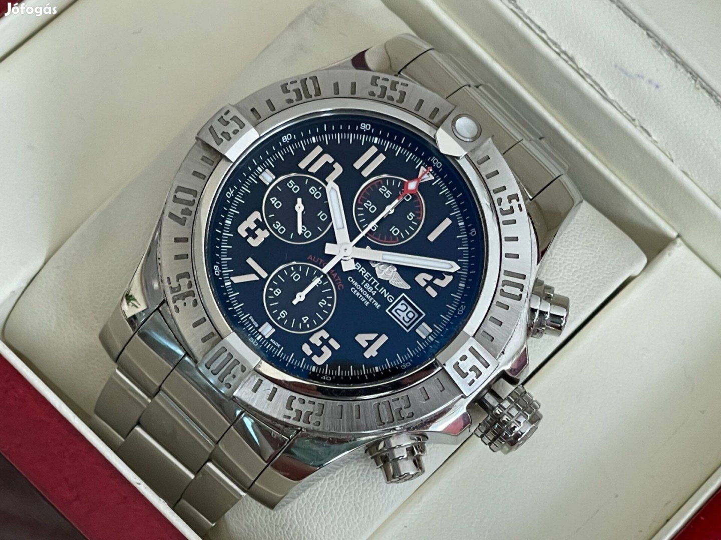 Breitling Super Avenger II. Chronograph 48 fekete Lgsw