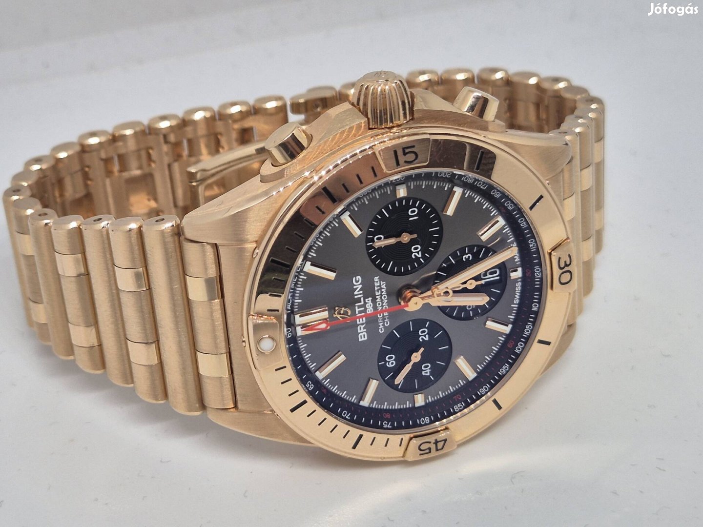 Breitling chronomat gold.