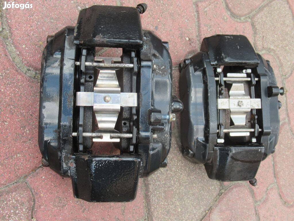 Brembo négydugattyús féknyereg 4 dugattyús nagy fék nyereg 330mm