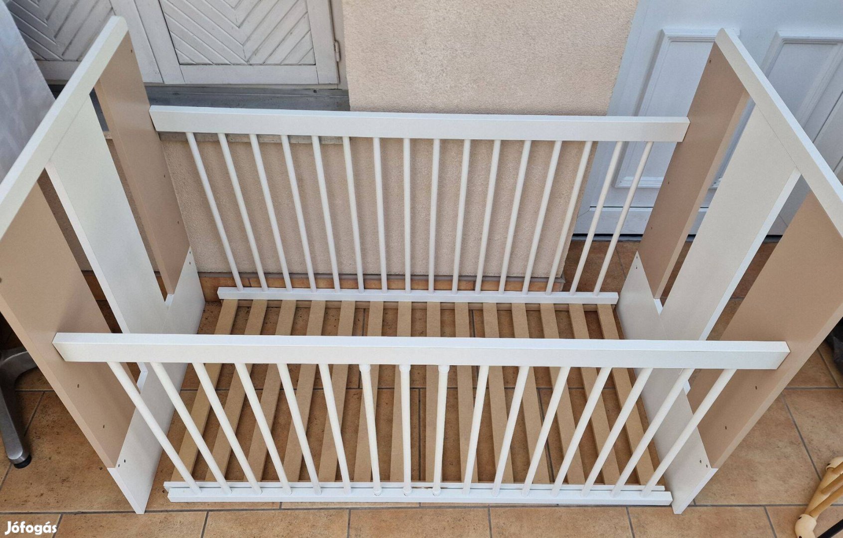 Brendon gyerekágy rácsos kiságy 120x60cm Állítható magasság + matrac