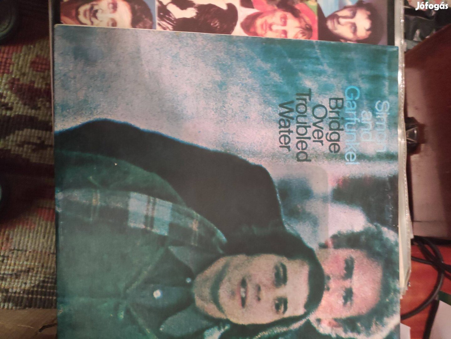 Bridge over troubled water bakelit