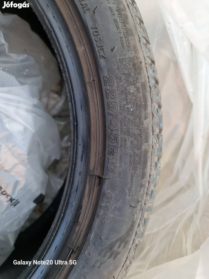 Bridgeston Gumi 225/45R17 91Y