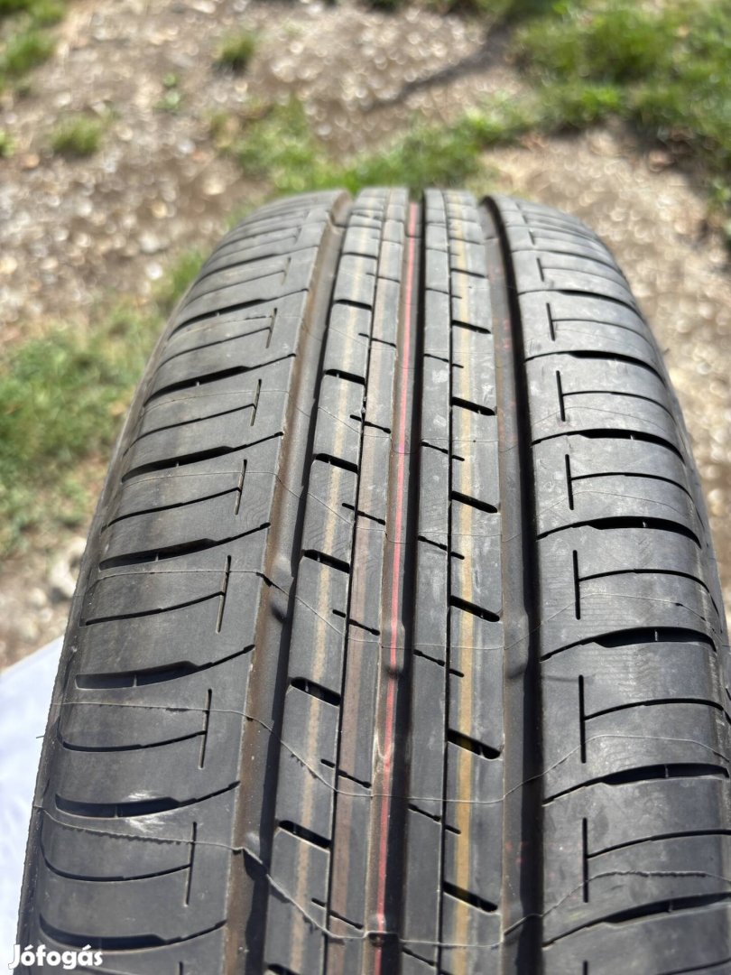 Bridgestone 175/65/15 nyári gumi szett