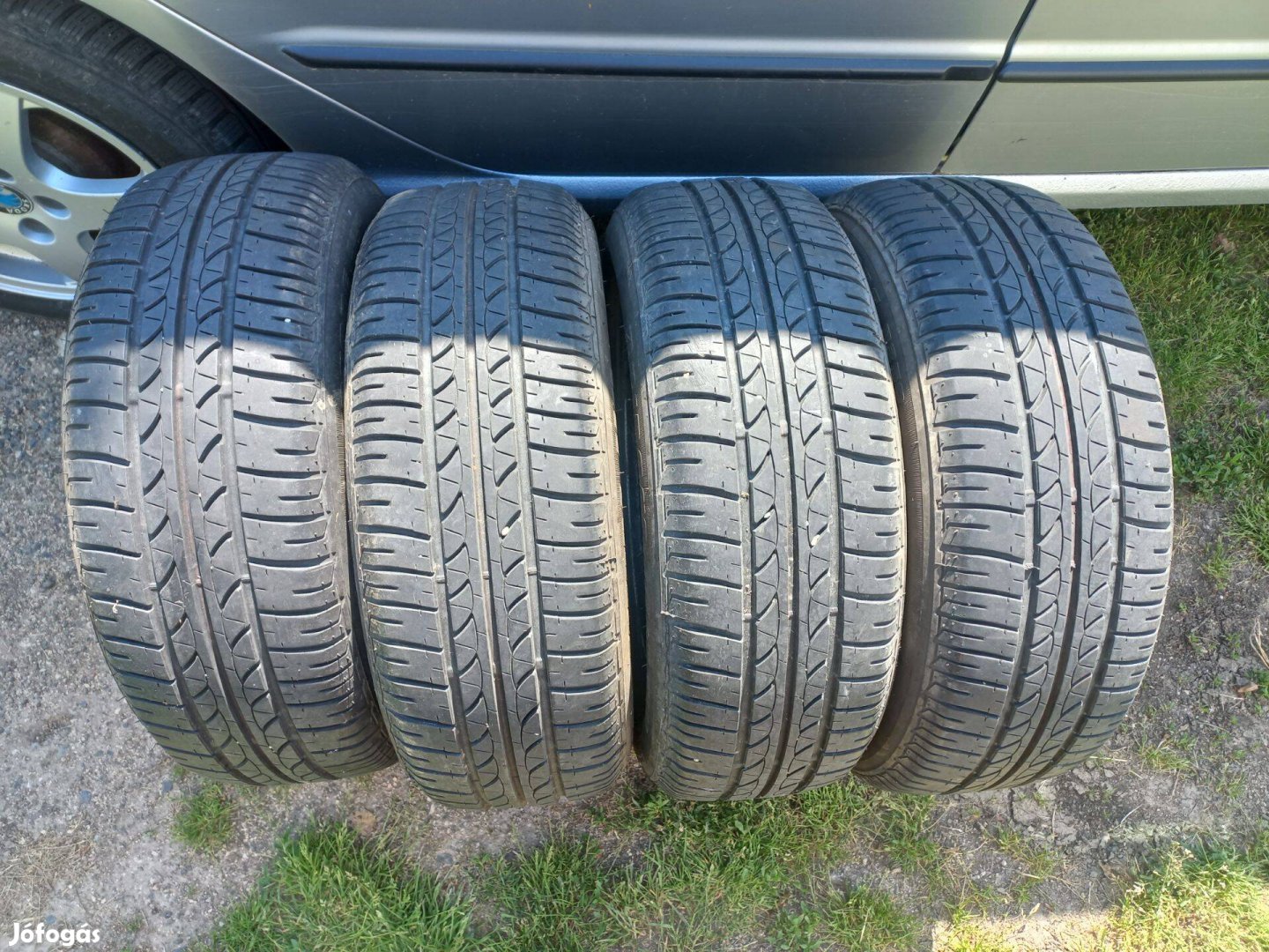 Bridgestone 185/60 R15 nyáriak