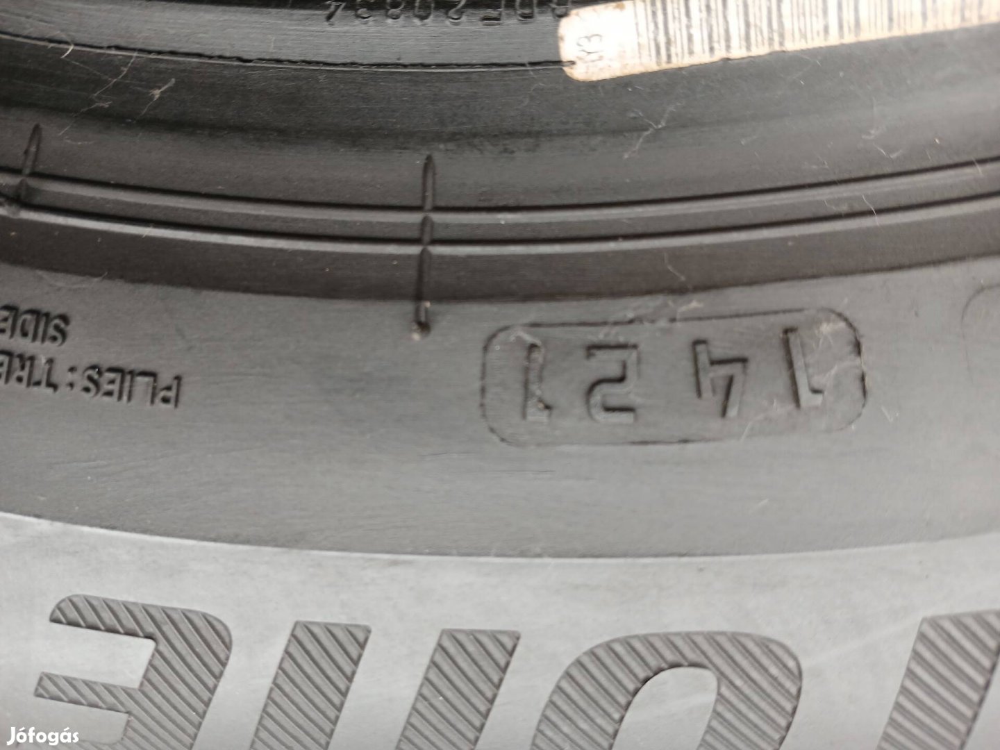 Bridgestone 195x60x16.garnitura 195x60x16.
