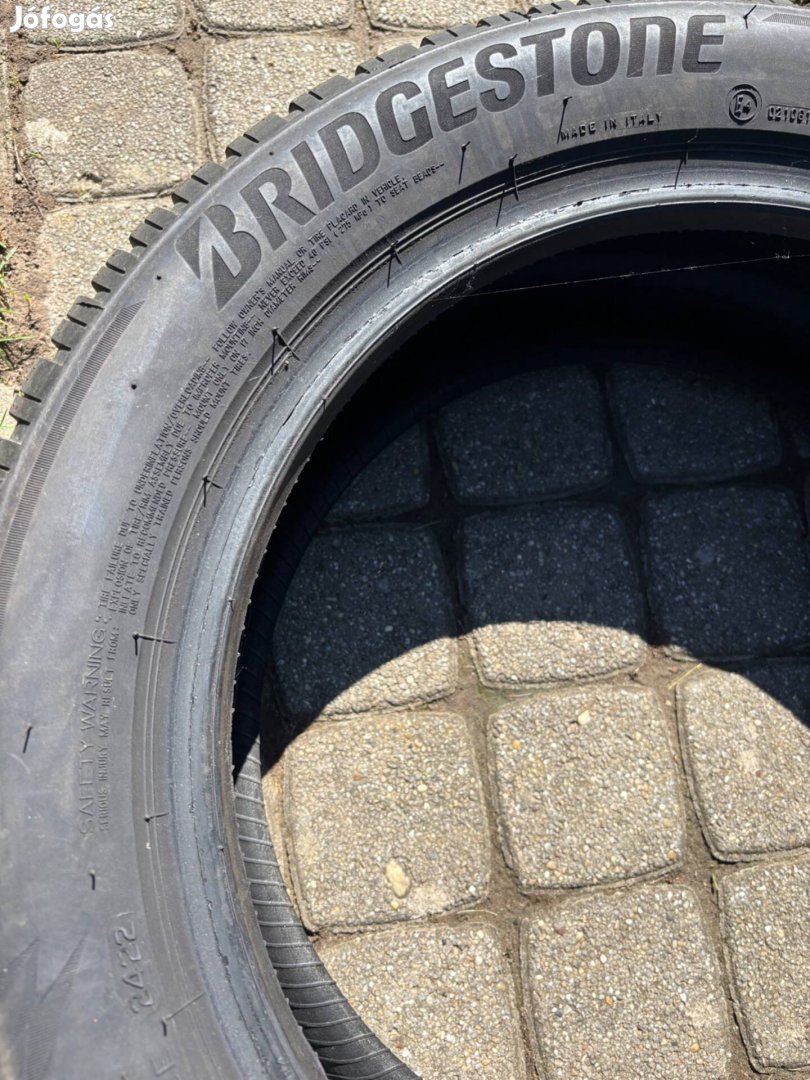 Bridgestone 205/55/17 téli gumi
