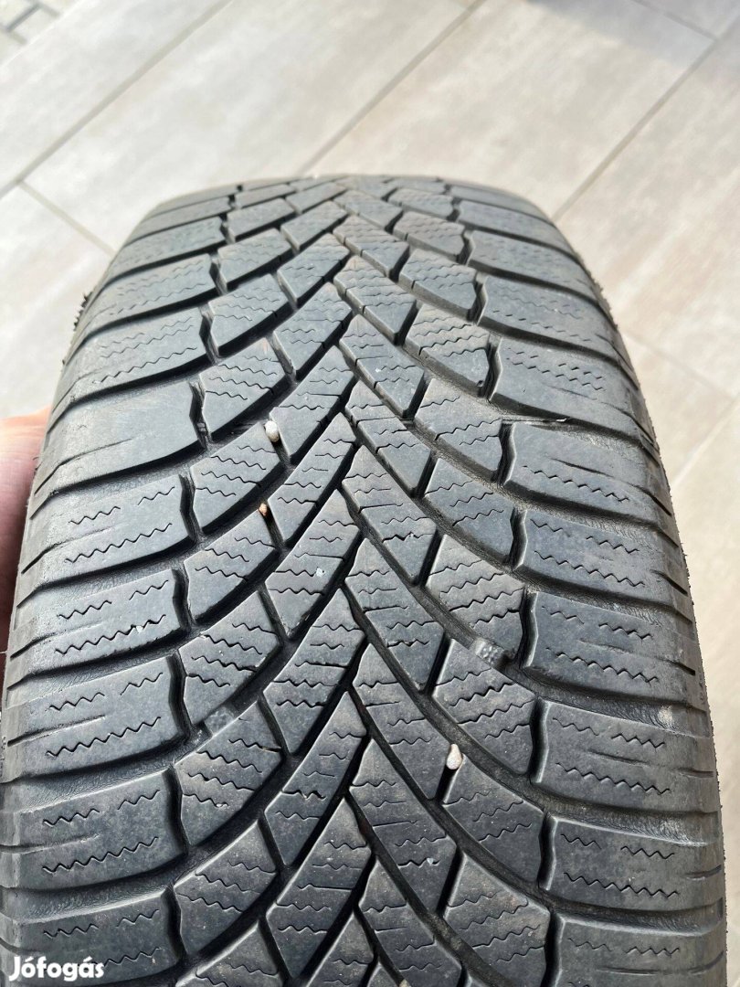 Bridgestone 205/55/R16 Téli gumiabroncs 2 db