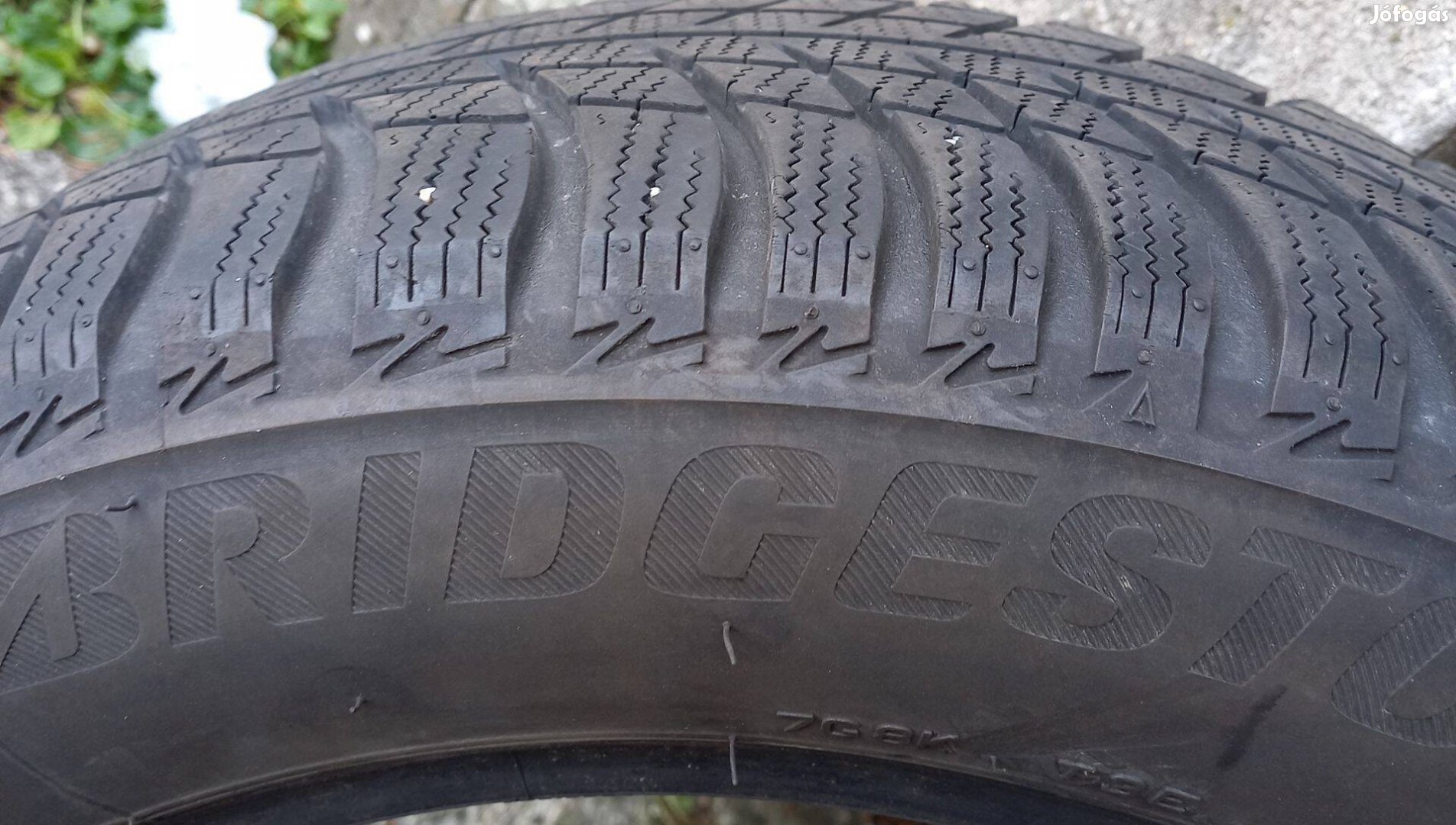 Bridgestone 205/55 R16 téli