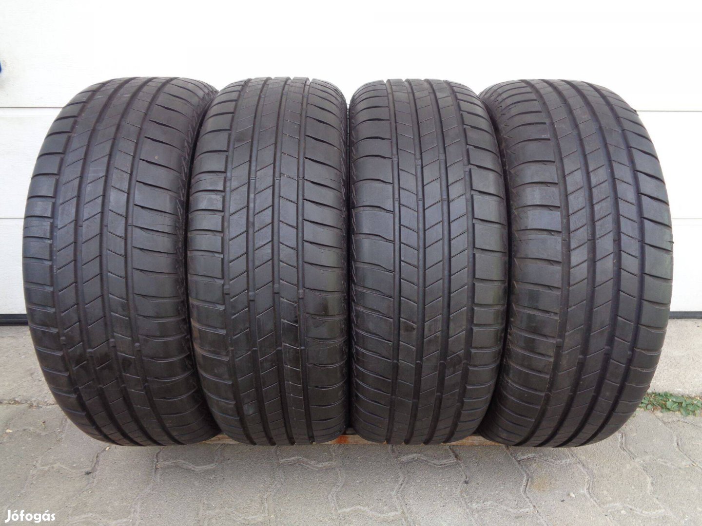 Bridgestone 215/60R16 nyári gumi alig futott, szinte mint az új eladó