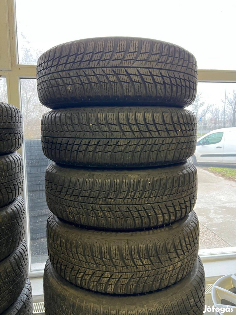 Bridgestone 215/65r17 215/65 r17 téli gumi