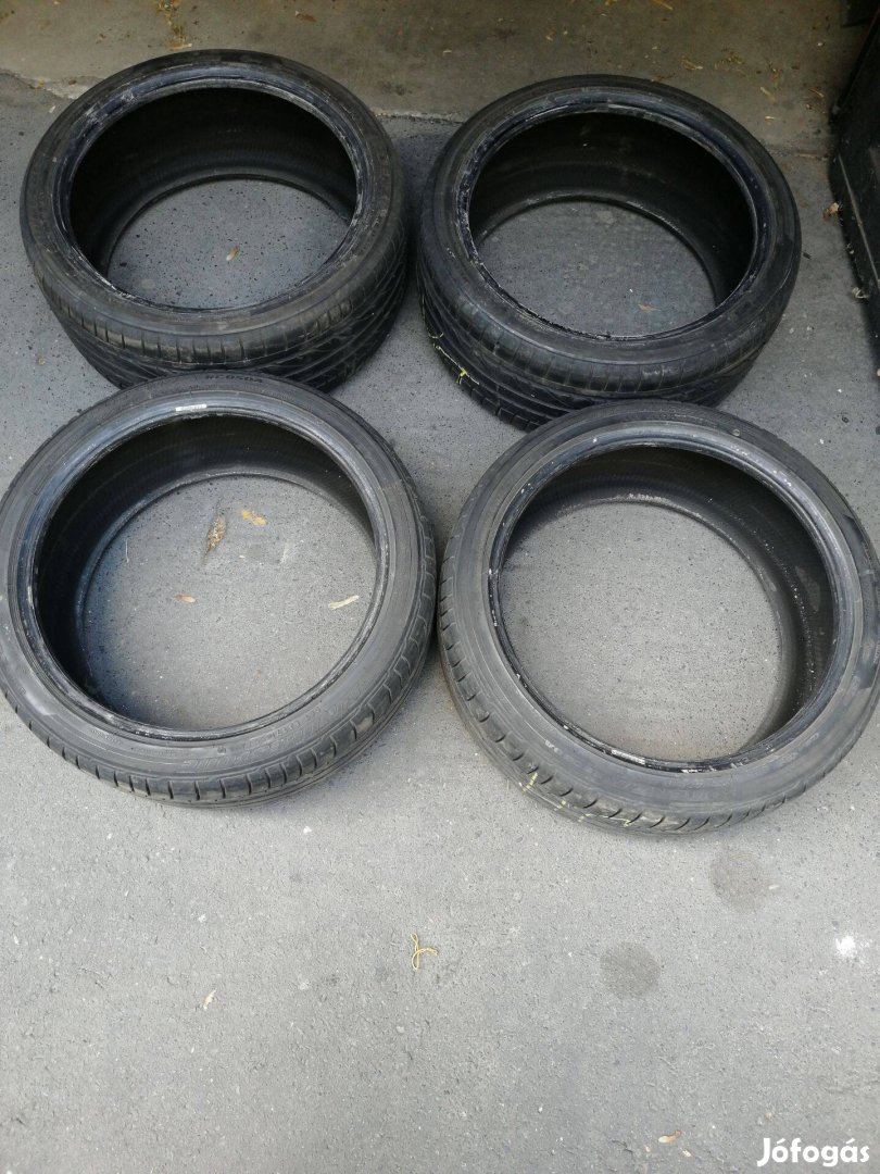 Bridgestone 225/40 R18 nyárigumi szett eladó