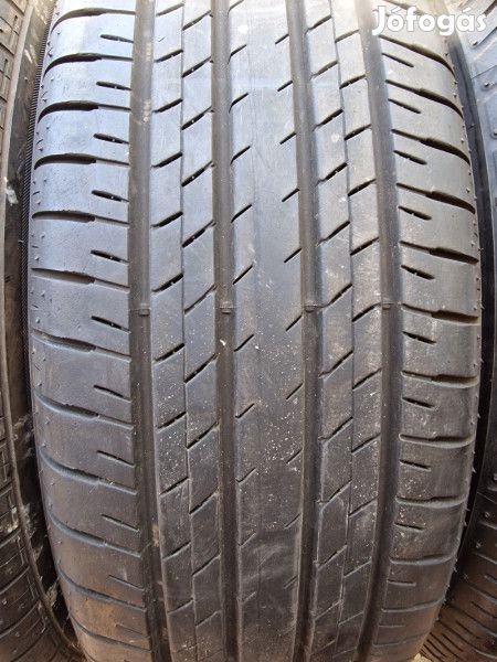 Bridgestone 225/60R18 DUELER33 8mm DOT16 használt gumi HG12986 nyári