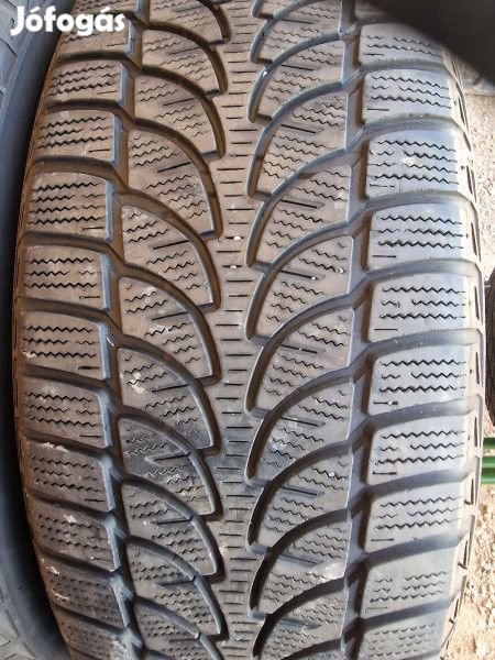 Bridgestone 225/60R18 LM-80 5.5-6mm DOT16 használt gumi HG10947 téli