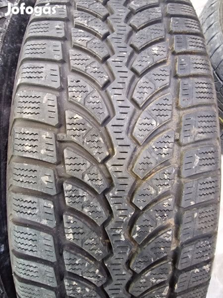 Bridgestone 225/65R17 LM80 5-6mm DOT11 használt gumi HG12647 téli