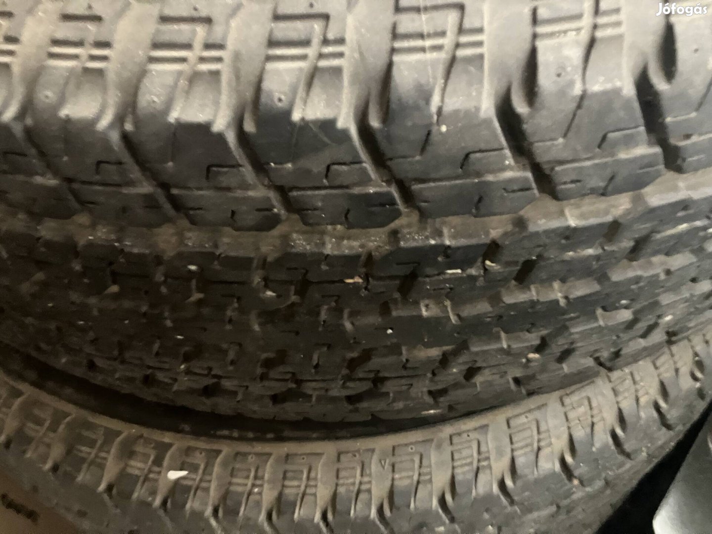 Bridgestone 255/70R18 gumi 4 évszakos