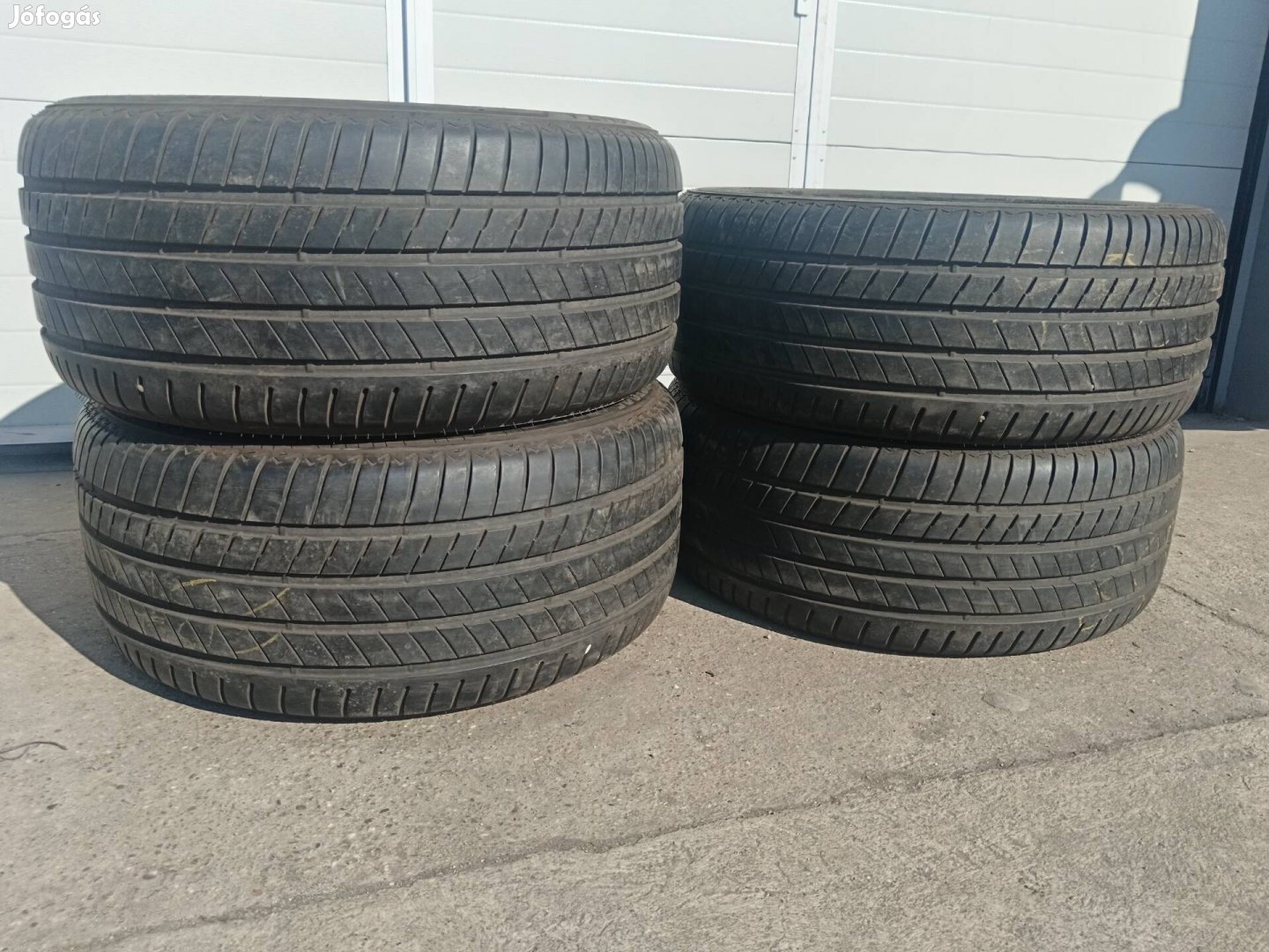 Bridgestone Alenza 275/45R20  305/40R20