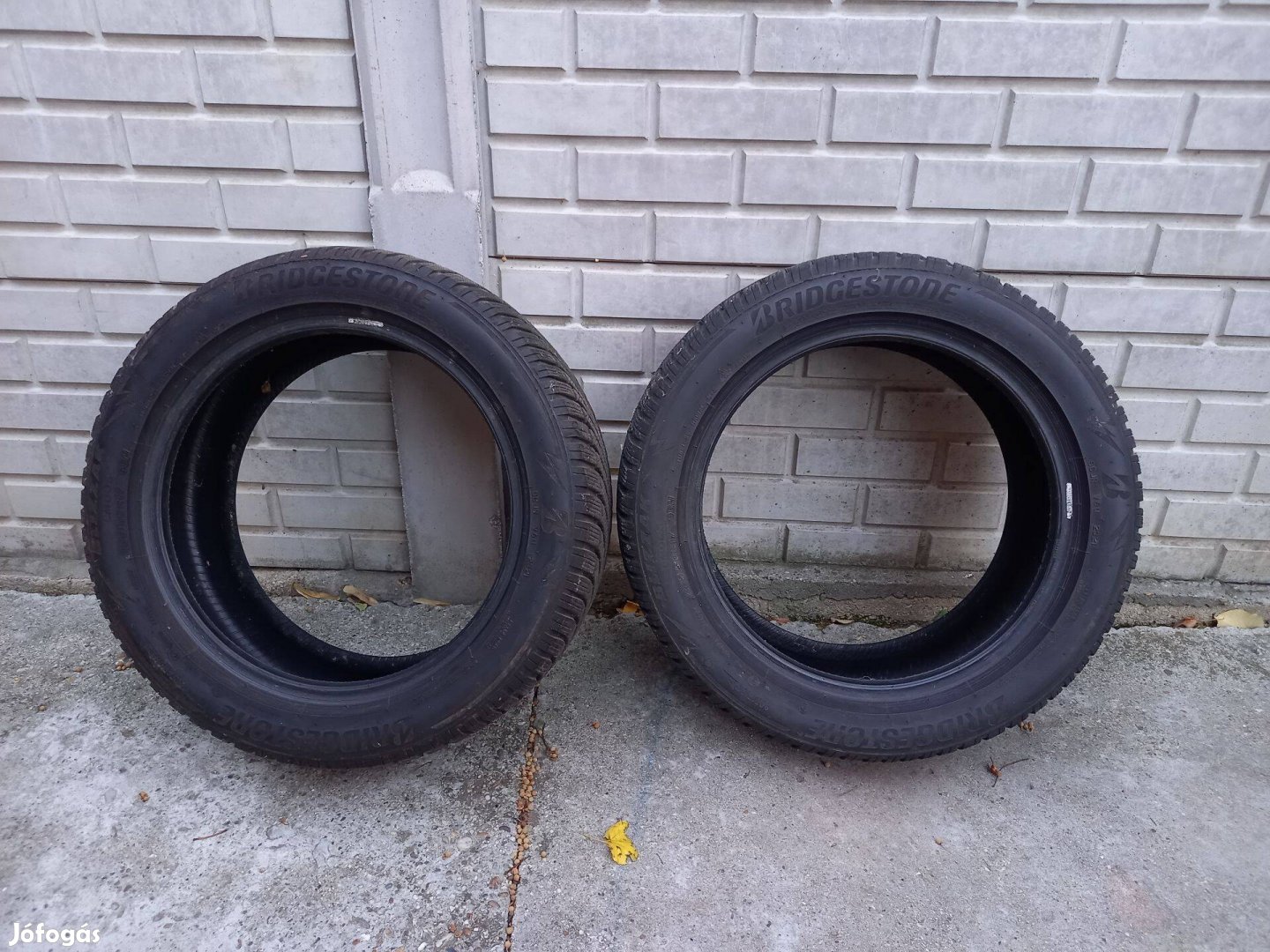 Bridgestone Blizzak 225/50/17 téligumi 2db