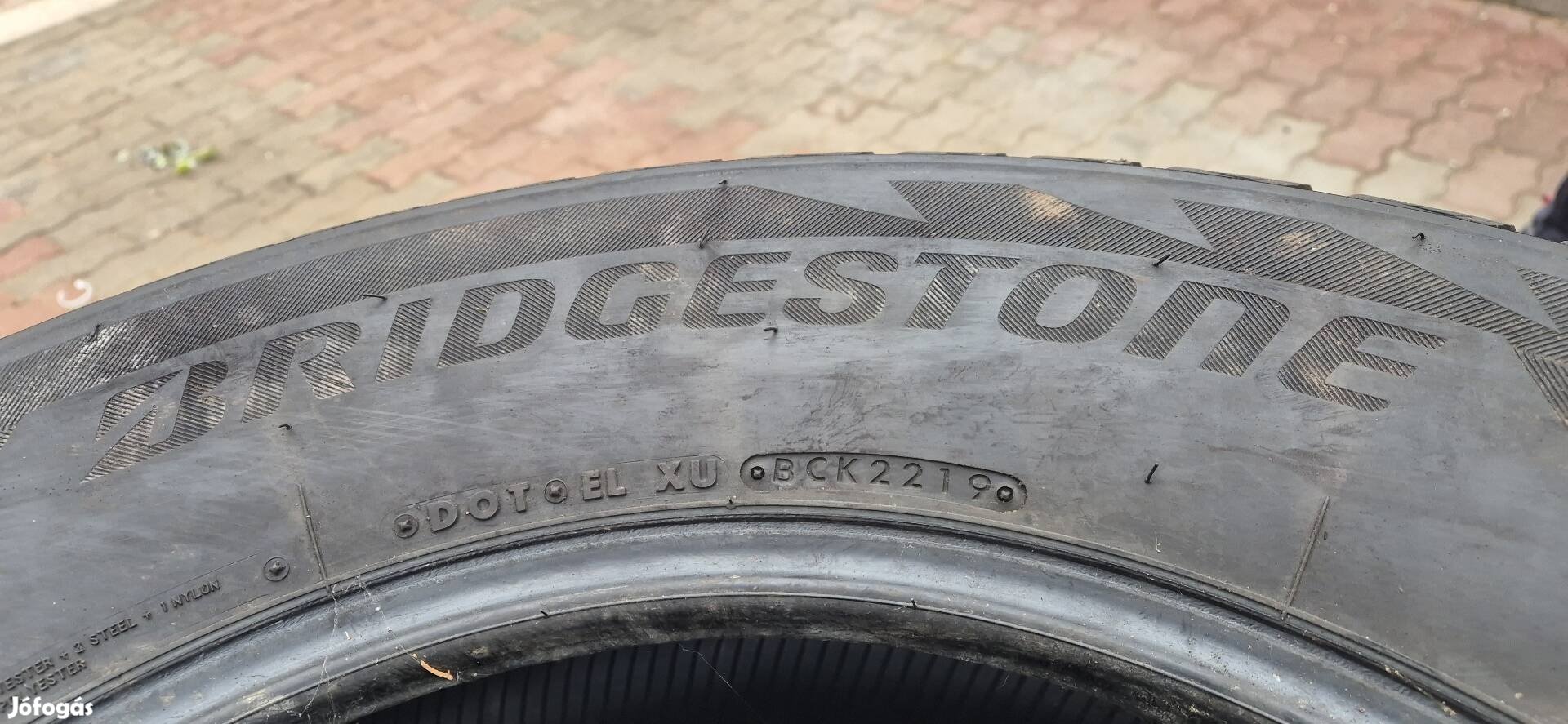Bridgestone Blizzak 285/60 R18 téligumi eladó