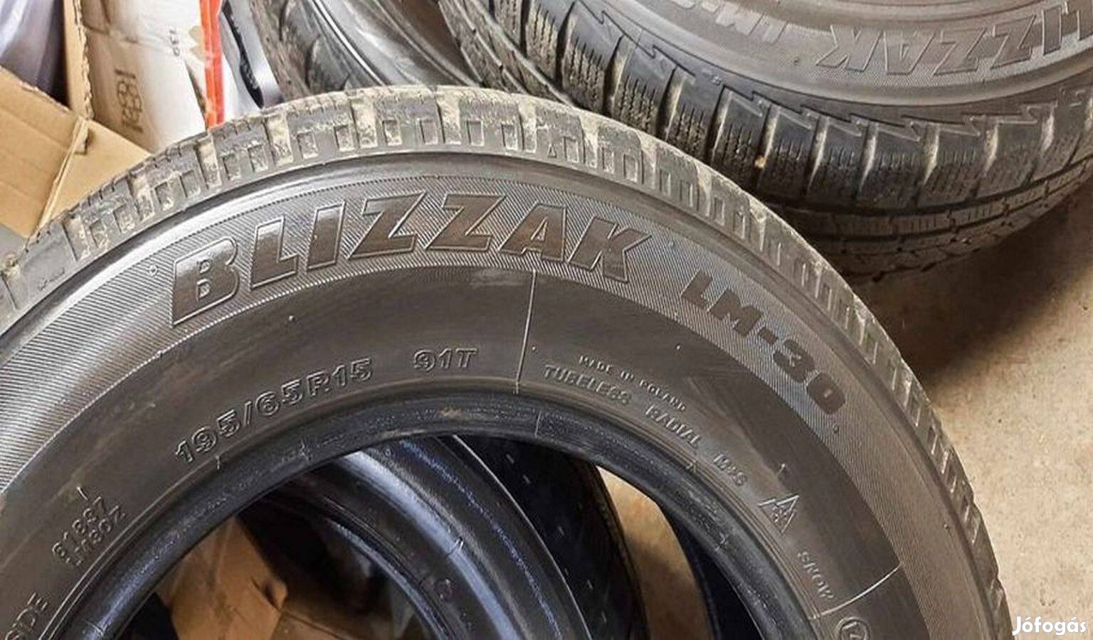 Bridgestone Blizzak LM30 195/65 R15 téli gumi