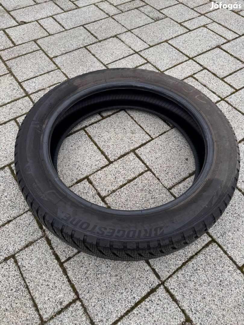 Bridgestone Blizzak használt téligumi 1 db